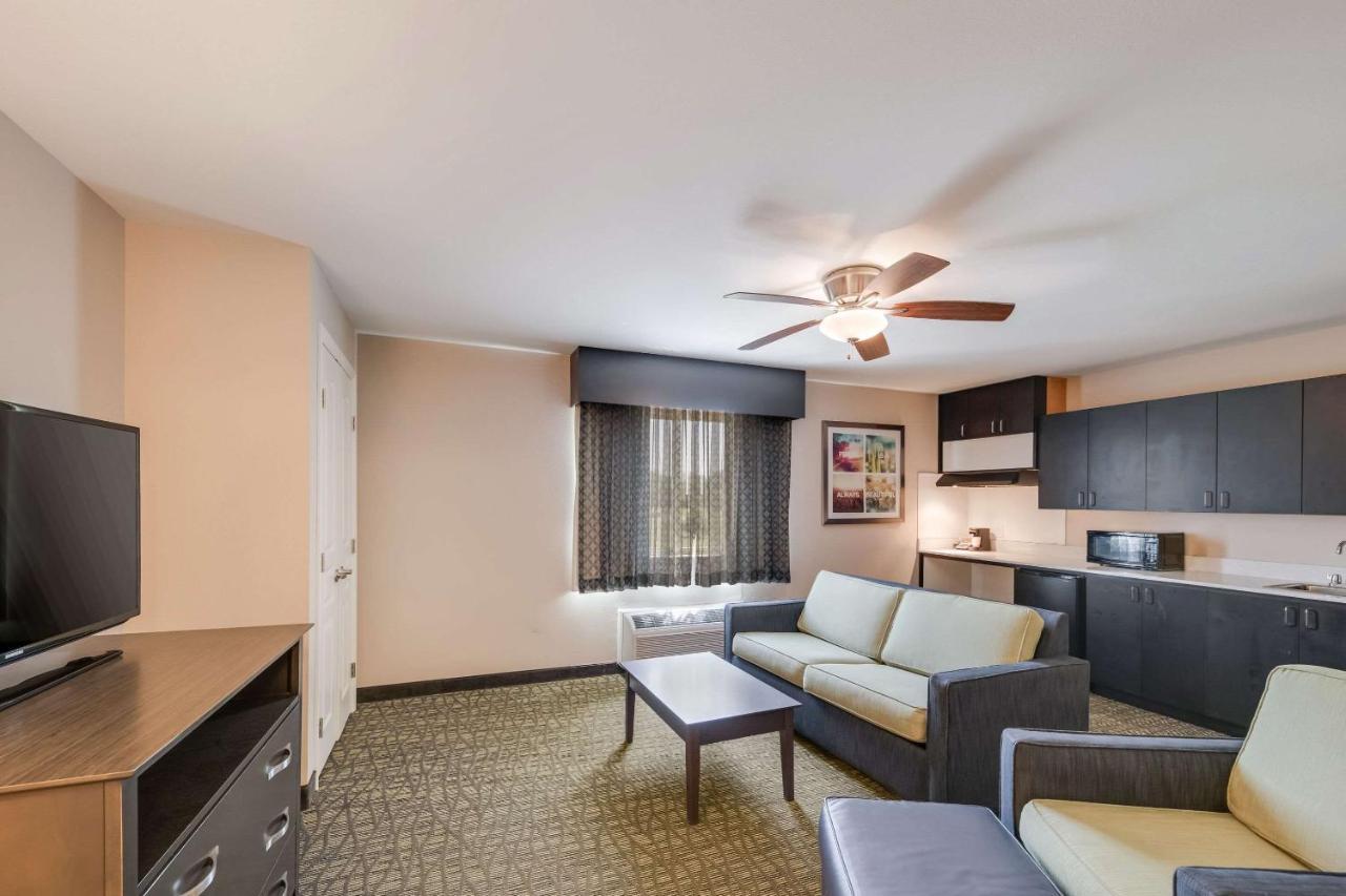 Quality Inn & Suites Ardmore Eksteriør bilde
